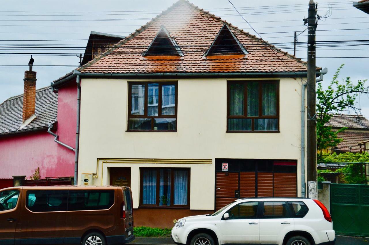Ana'S Home Сибиу Экстерьер фото